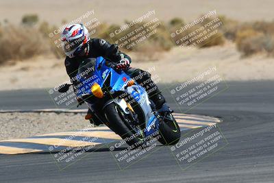 media/Mar-28-2022-Superbike Trackdays (Mon) [[b8603d0f67]]/Open Track Time/Turn 16/